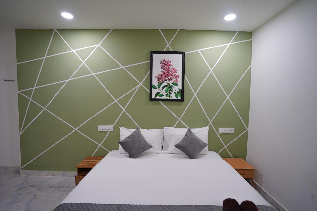 Mahasri Studio Apartments- Brand New Fully Furnished Air Conditioned Studio Apartments Tirupati Eksteriør bilde