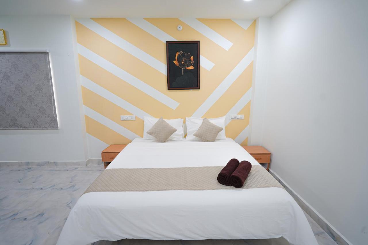 Mahasri Studio Apartments- Brand New Fully Furnished Air Conditioned Studio Apartments Tirupati Eksteriør bilde